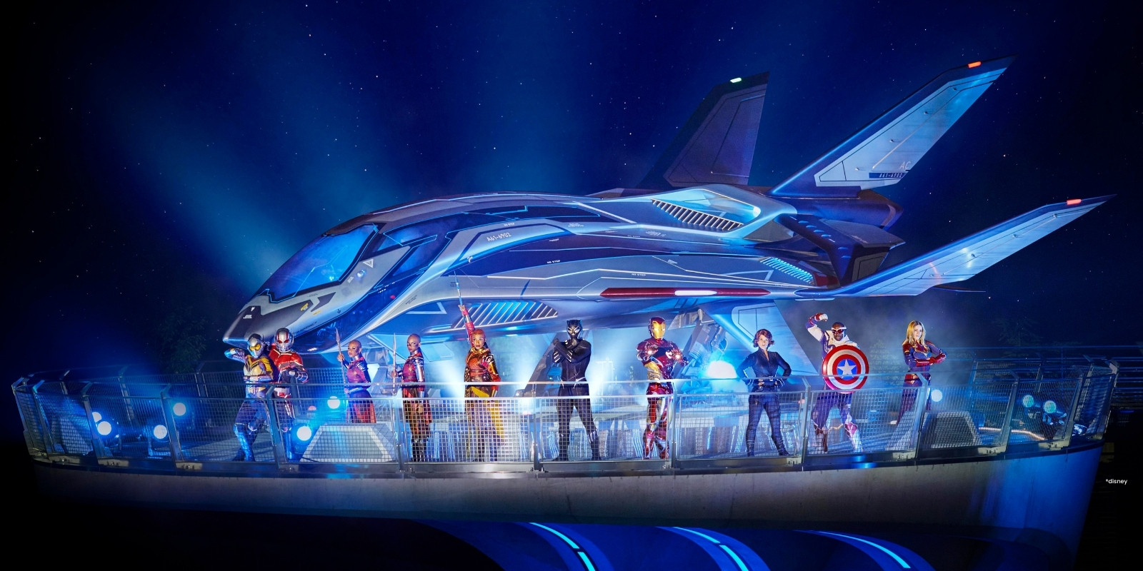 Alle MARVEL helden voor een ruimteschip in Marvel Avengers Campus