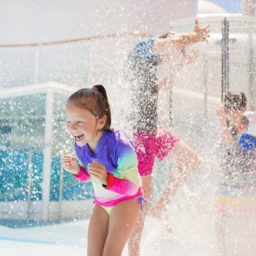 2Entertainment Kind in waterspeelplaats aan boord van Disney Wonder