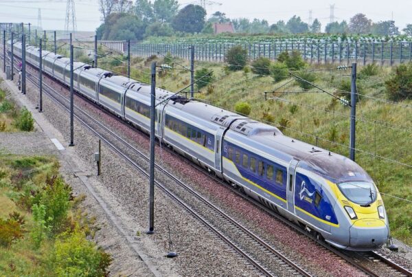 Grijs blauwe trein van Eurostar