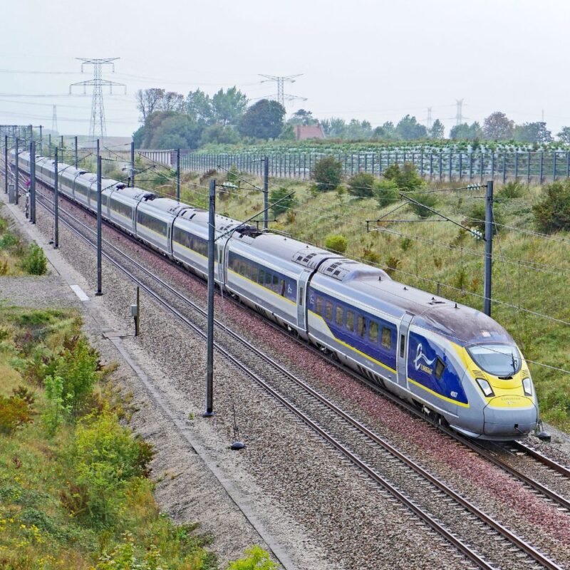Grijs blauwe trein van Eurostar